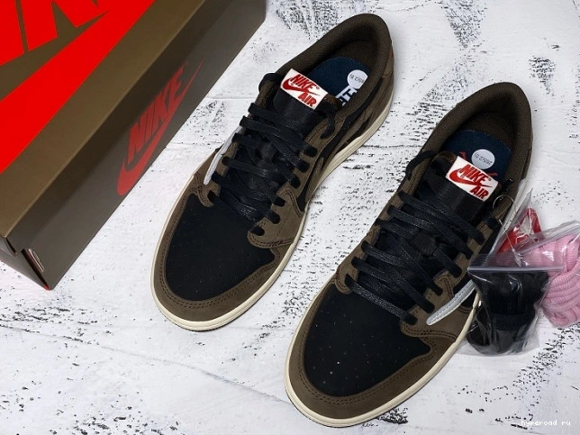 x SP Air CQ4277-001 Travis Scott Dark Jordan OG 1 Mocha Low 1020